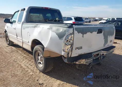 1998 Ford F-150 Standard/Xl/Xlt z USA, uszkodzony, nr VIN 1FTZX1721WKB69764